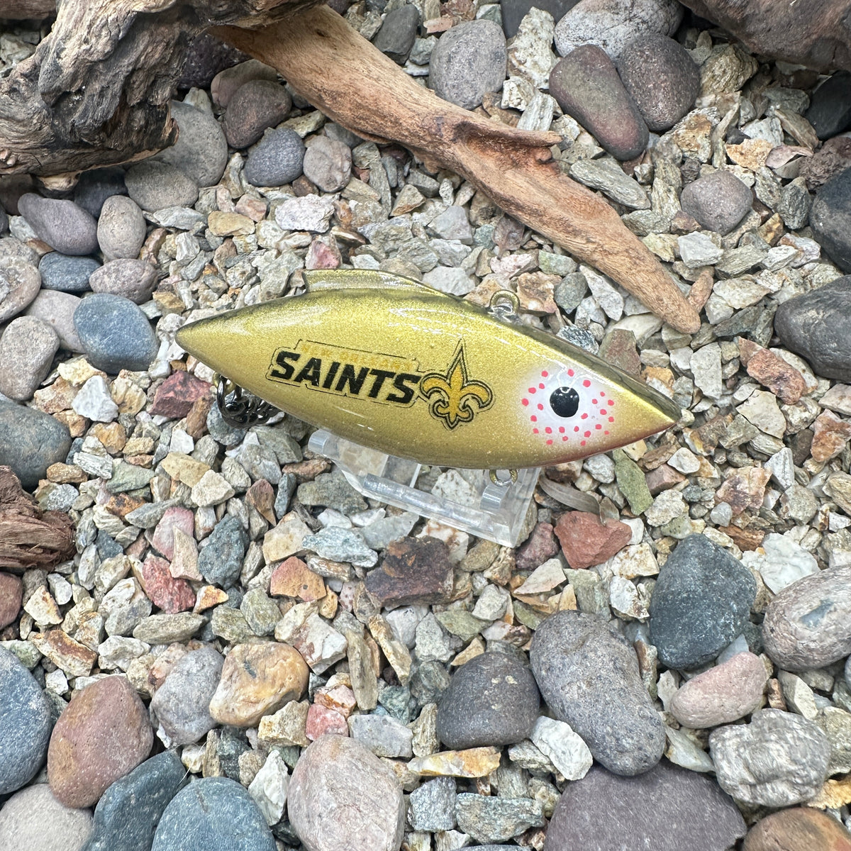 NFL Saints Bloodshot Keychain